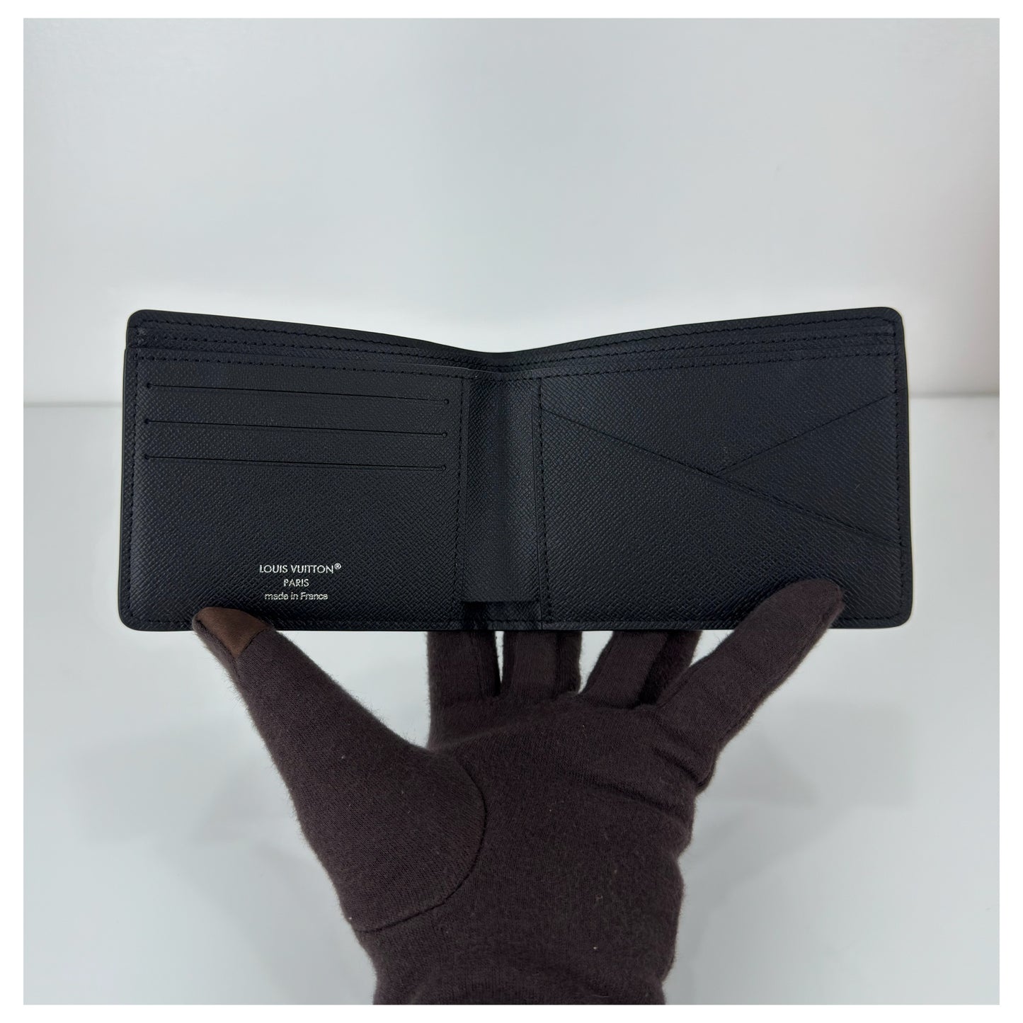 Louis Vuitton Multiple Wallet In Black Taiga Leather (2)