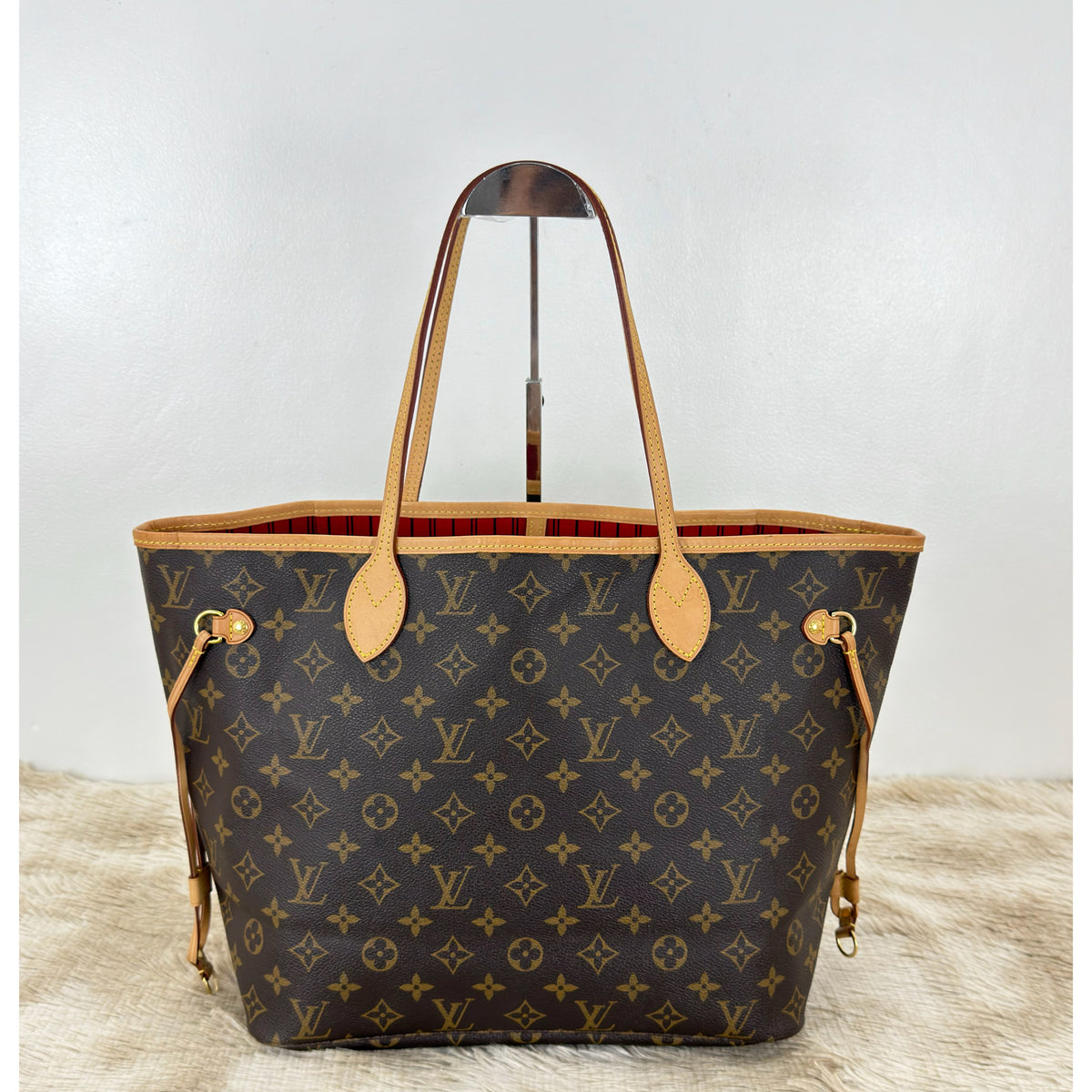 Louis Vuitton Neverfull MM Monogram With Pouch